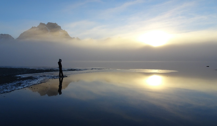 Die Sonne spiegelt sich im Wasser  | © Luise Bachtler