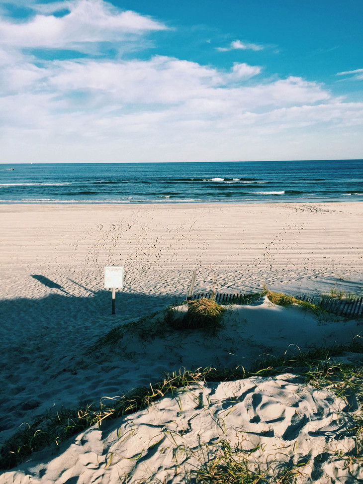 Sandstrand am Meer  | © Marie-Jo Bierweiler