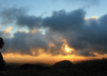 Sonnenuntergang in den Wolken  | © Miriam Weis