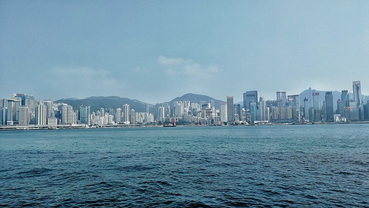 die Hongkonger Skyline vom Pier | © David Grimm