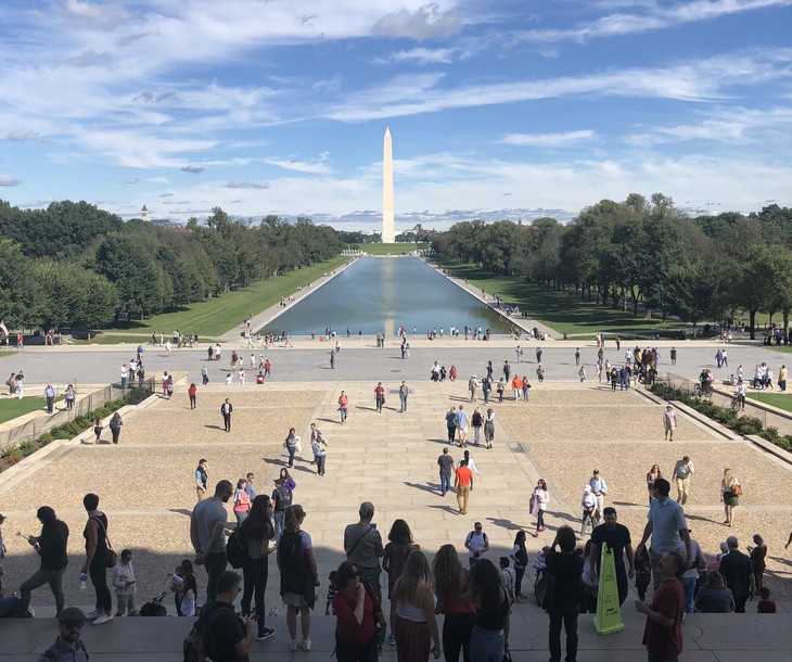 Blick auf das Lincoln Memorial hinter einem Park  | © Laurentien Huthert