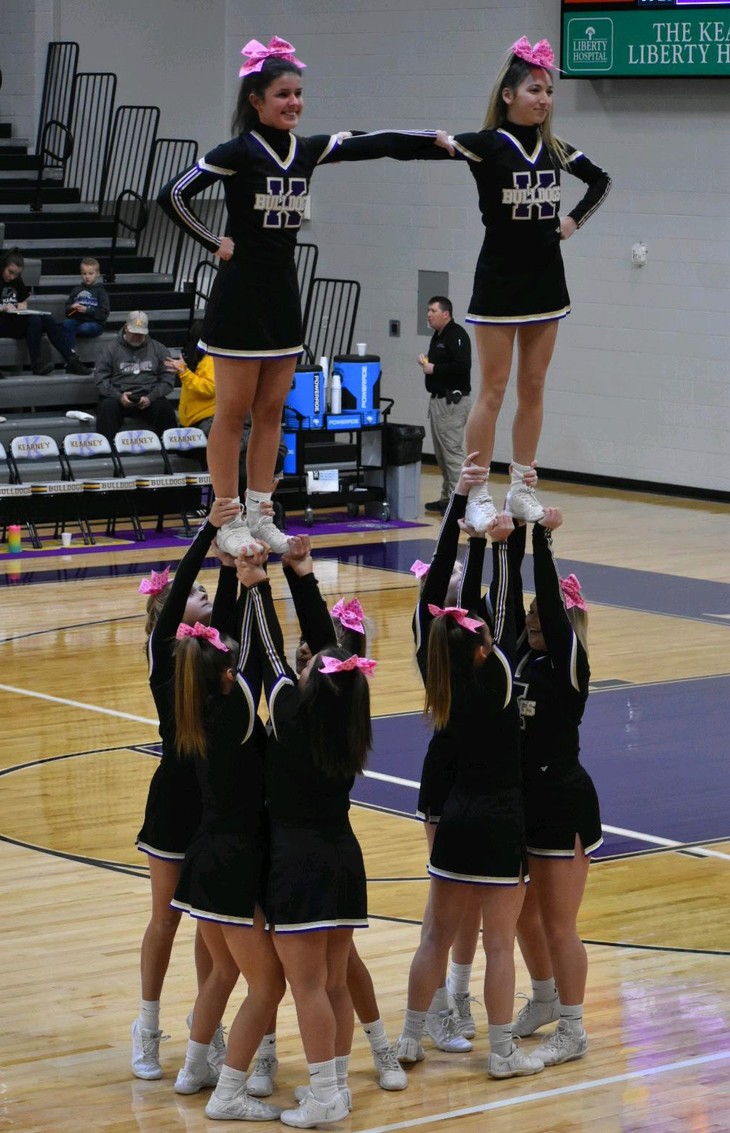 Cheerleader Position  | © Fiona Hülsenbeck