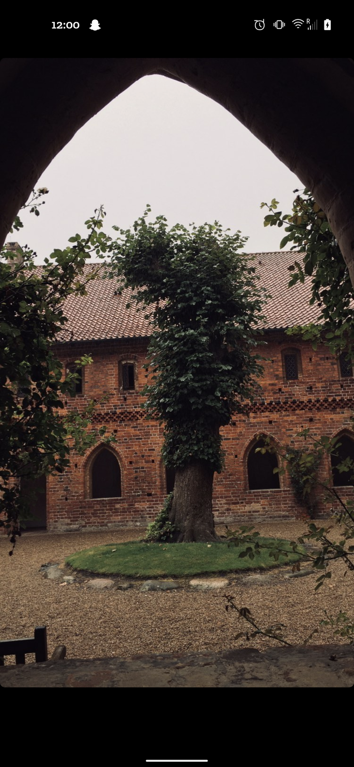 Blick in Innenhof | © Lena Frohn