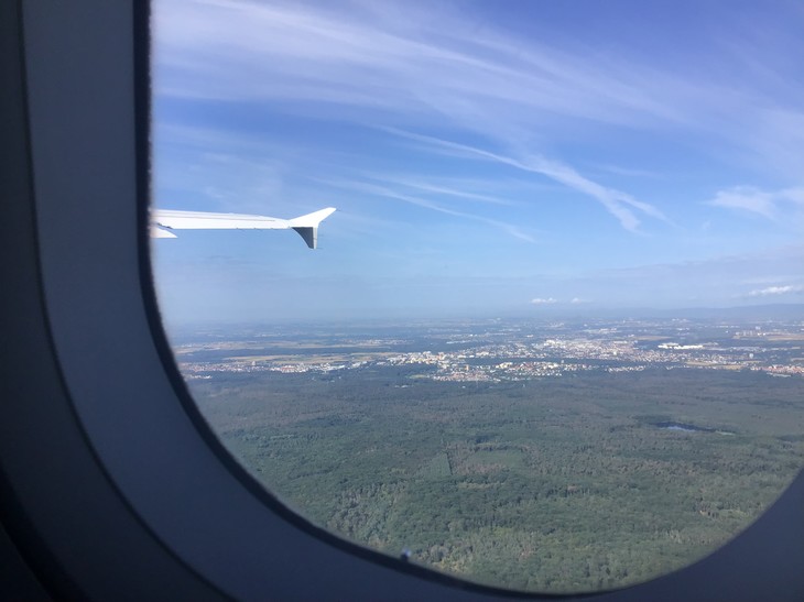 Im Flugzeug, Blick aus dem Fenster | © Anna Mager