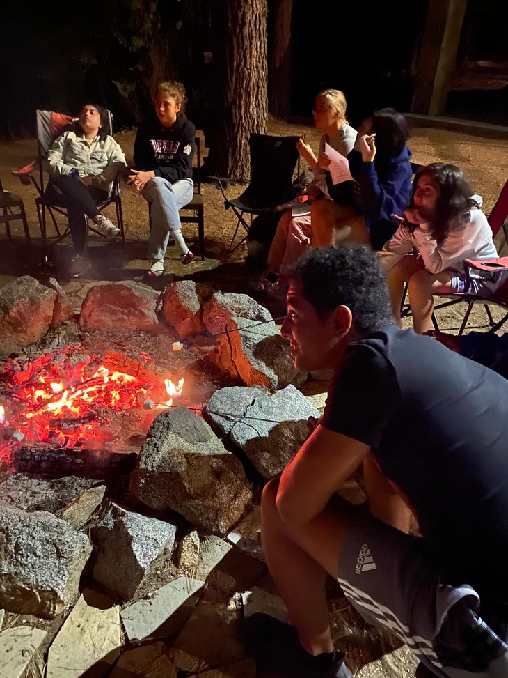 Die AFS-Gruppe und ich beim S'moresgrillen (AFS-Seminar) | © Emmanuel Bakowski