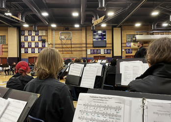 Blick aus Orchester auf die Musiknoten | © Emmanuel Bakowski