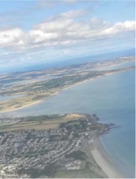 Aussicht aus dem Flugzeug  | © Lando Roth