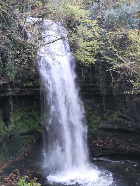 kleiner Wasserfall  | © Lando Roth 